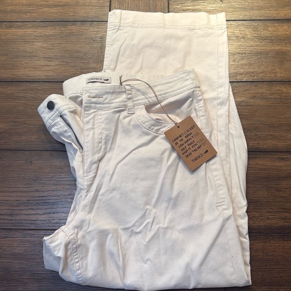 Absolutely adorable Toad&Co miracu wide leg crop pants.